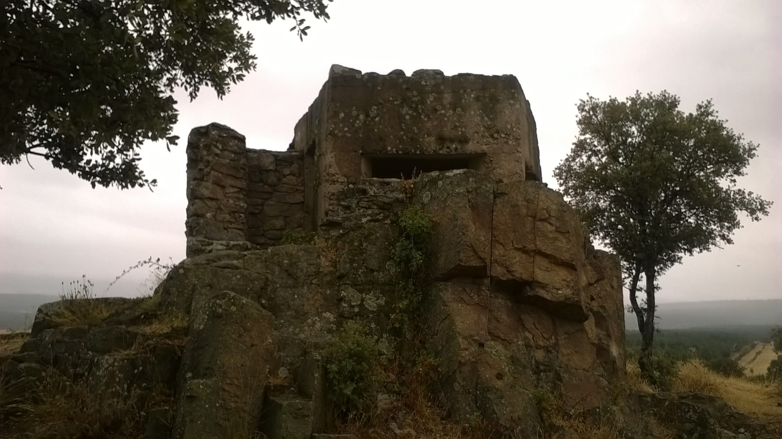 Fortín de Peña Zorreras (Senderismo Guerra Civil - Buitrago - Gandullas)